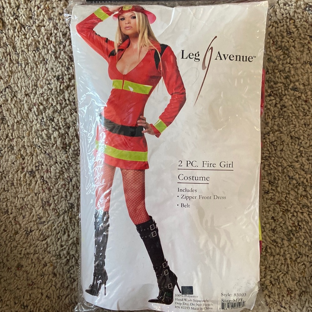 Halloween costume size Medium/Large
